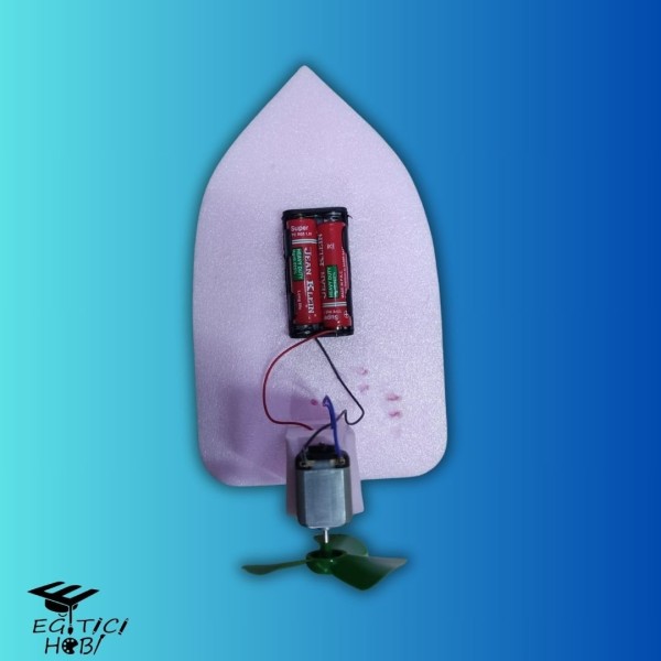 Rüzgar Gücü İle Giden Tekne - Pilli Versiyon Rüzgar Gücü İle Giden Tekne - Pilli Versiyon