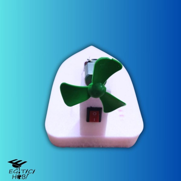 Rüzgar Gücü İle Giden Tekne - Pilli Versiyon Rüzgar Gücü İle Giden Tekne - Pilli Versiyon